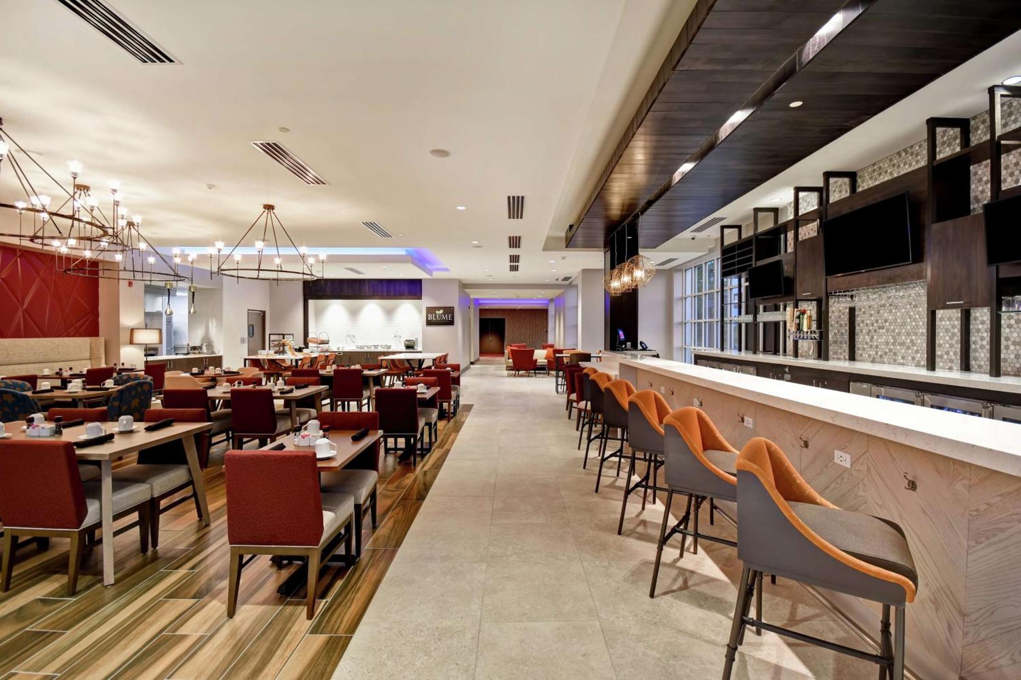 Hilton Garden Inn Lansing West Екстер'єр фото
